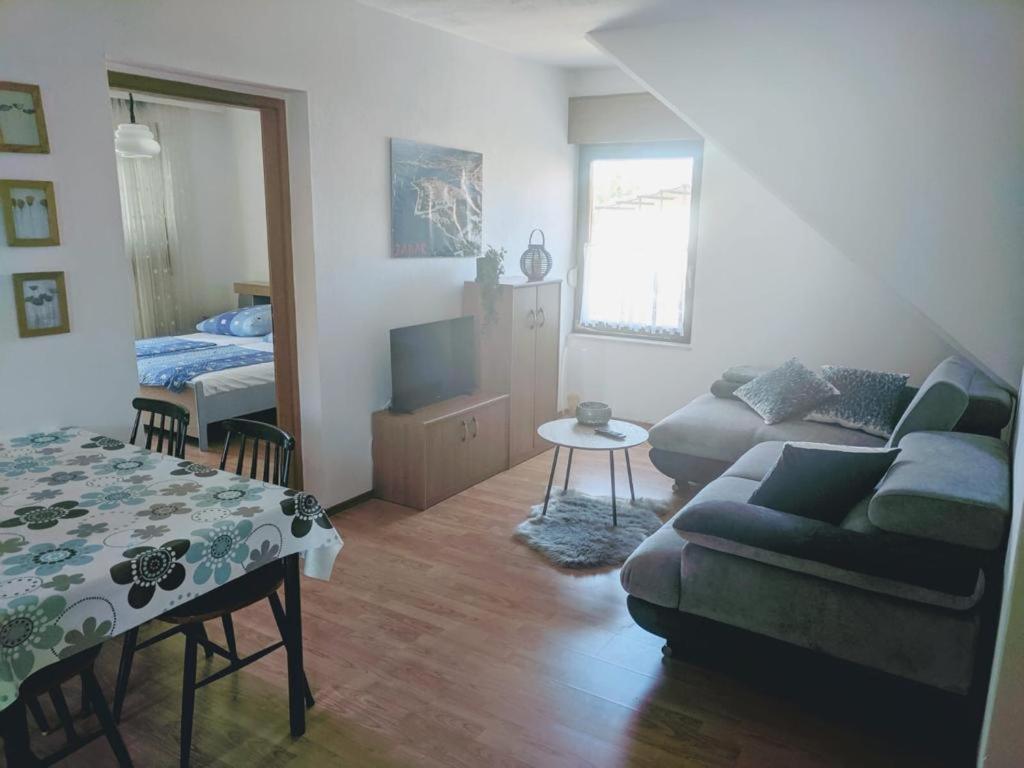 Relax And Enjoy At Powermoni Apartment Bibinje Exterior photo